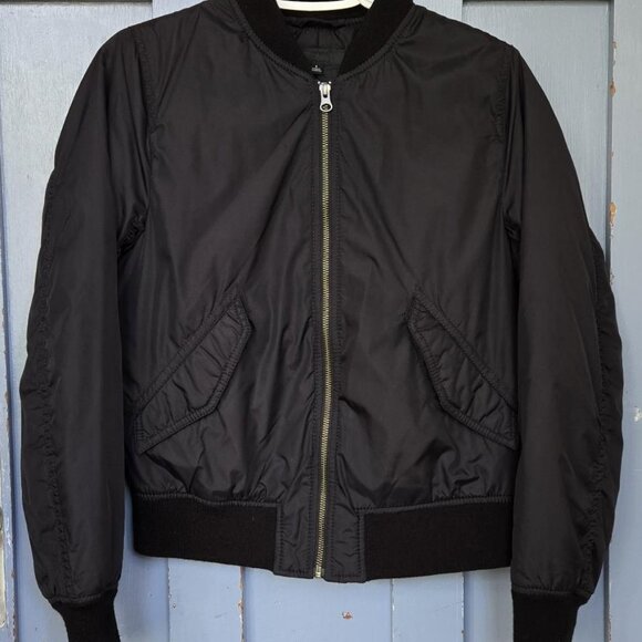 Uniqlo Women's Insulated Bomber Jacket - Picture 2 of 3